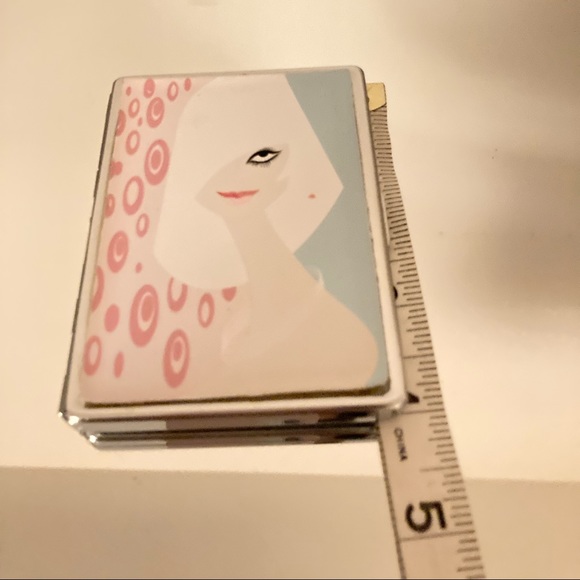 NWT ID Holder ~ Card Holder ~ Little Metal Box - Picture 12 of 16
